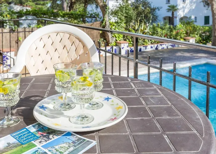 1benet Pl - Calella De Palafrugell *